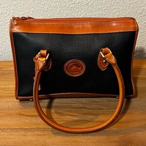 Dooney & Bourke leather bag EUC